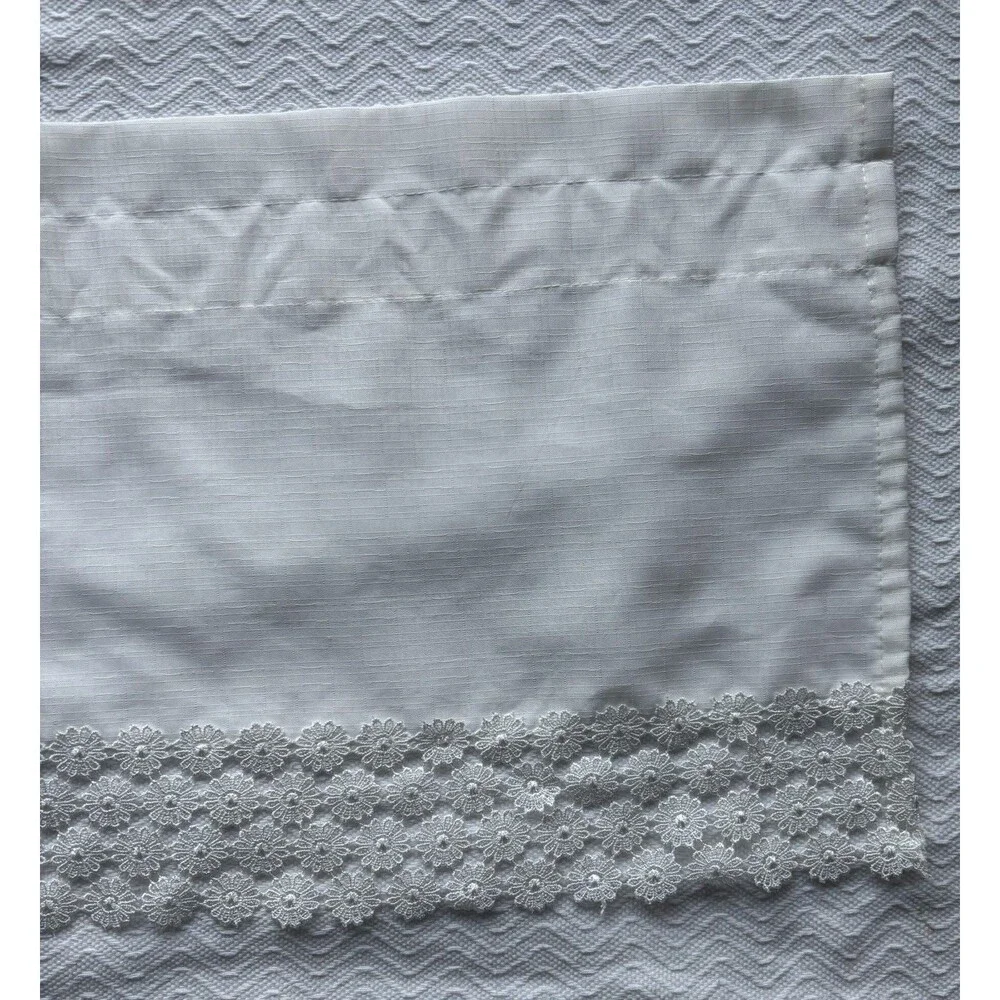 Pair of White Valances with Daisy Floral Trim 58x13 Cottage Farmhouse EUC